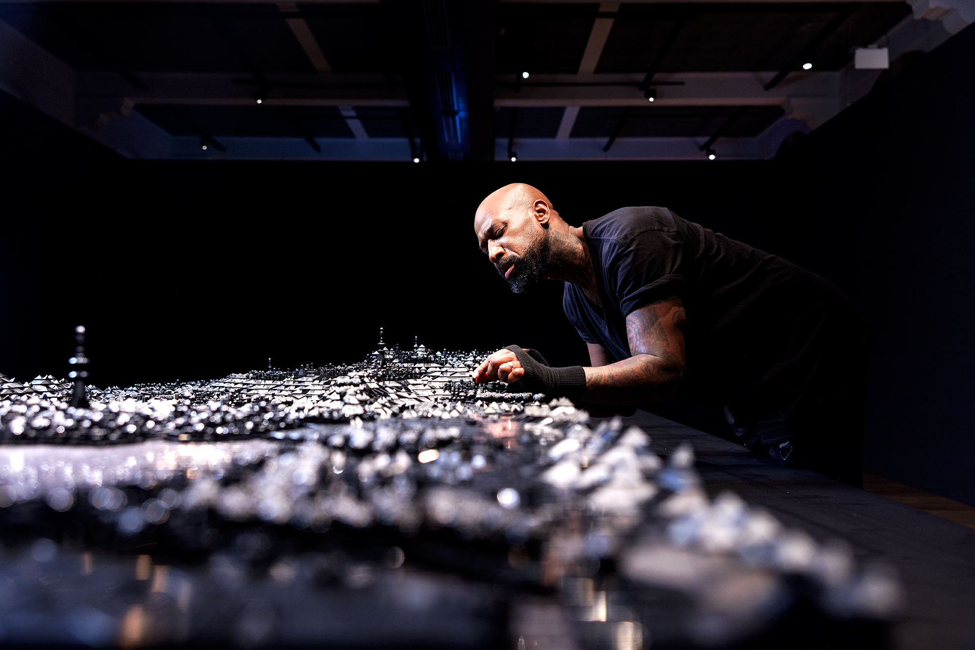 Ekow Nimako with Building Black Civilizations - The Nile 3023 CE © Aad Hoogendoorn