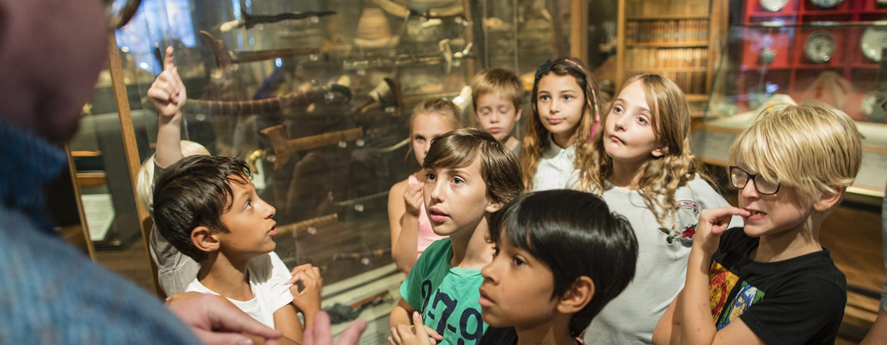 onderwijs,tropenmuseum,koloniaal verleden