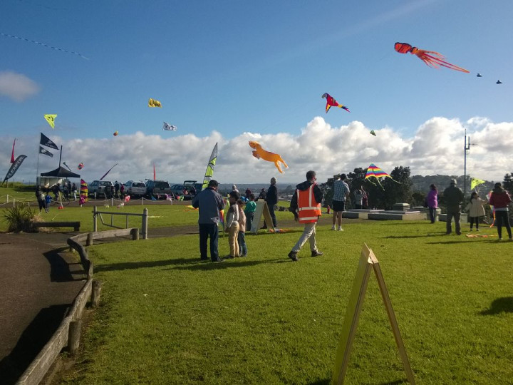 Kite festival, Matariki (Māori New Year), Auckland. Summit of Mt. Roskill, 28 June 2015.