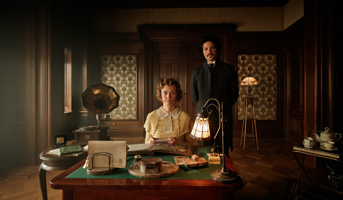 Roque Agents of History